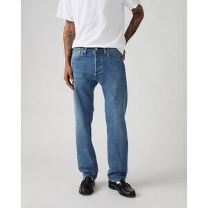 Levi's 501 Jeans Men Size 35x32*‎ Button Fly Straight Leg Medium Wash